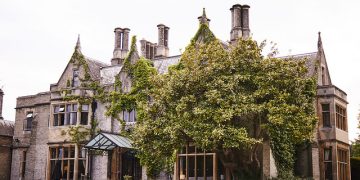 Foxhills Country Club