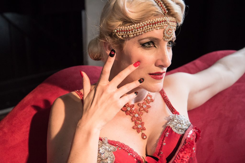 6 reasons to try burlesque