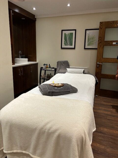 Treatment room Dartmouth Hotel
